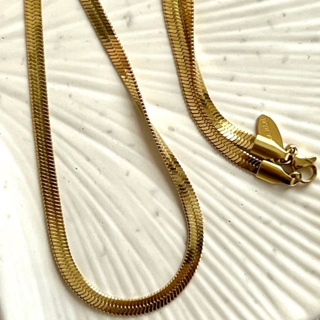 Snake Chain herringbone necklace gold Me The Label