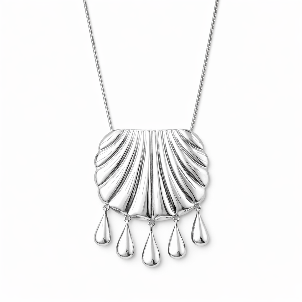 Oceana Shell Pendant Necklace - Silver