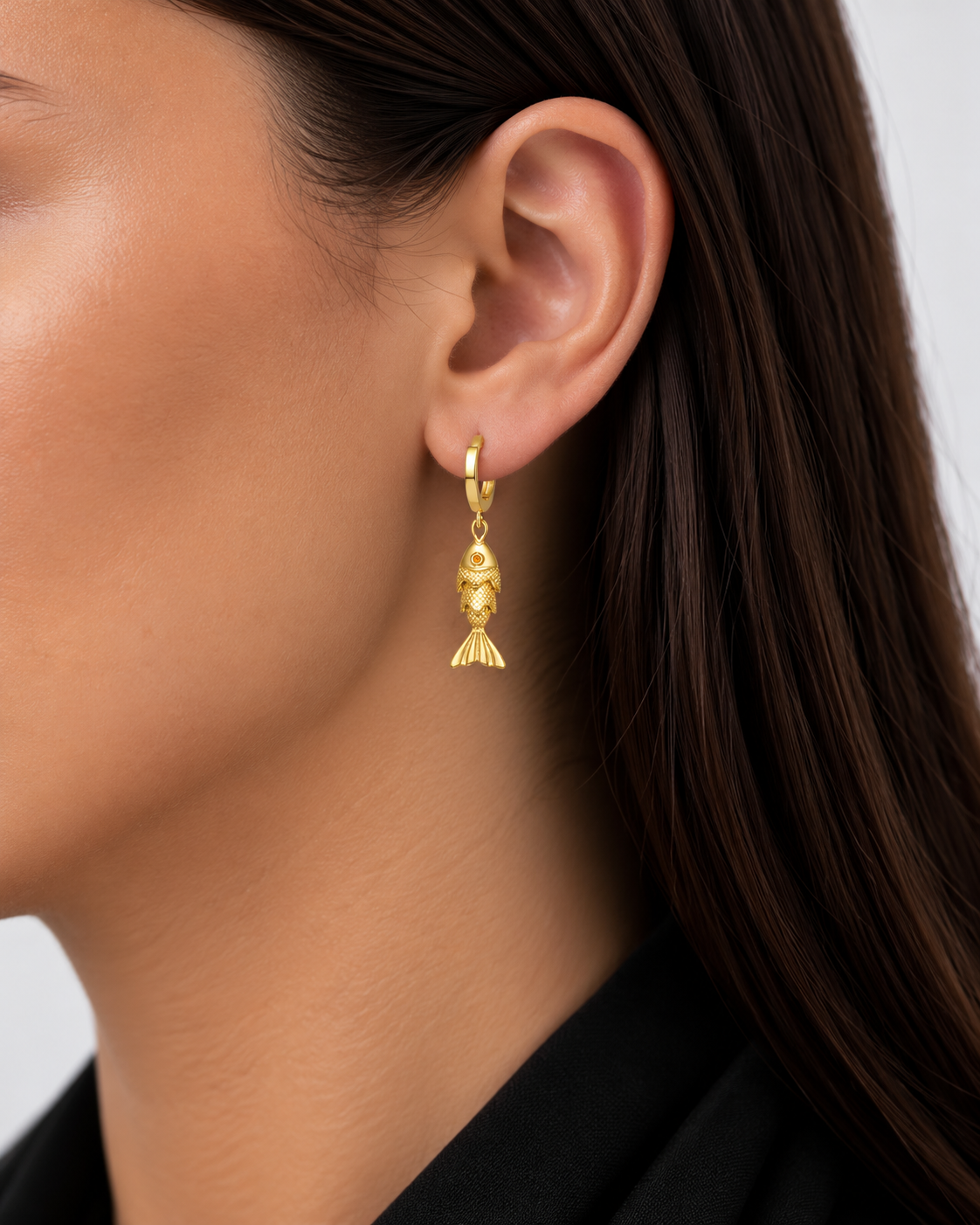 Mini fish Earrings Me the label